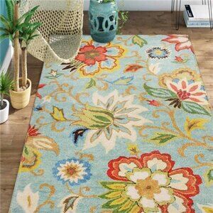 NEW Floral Area Rug